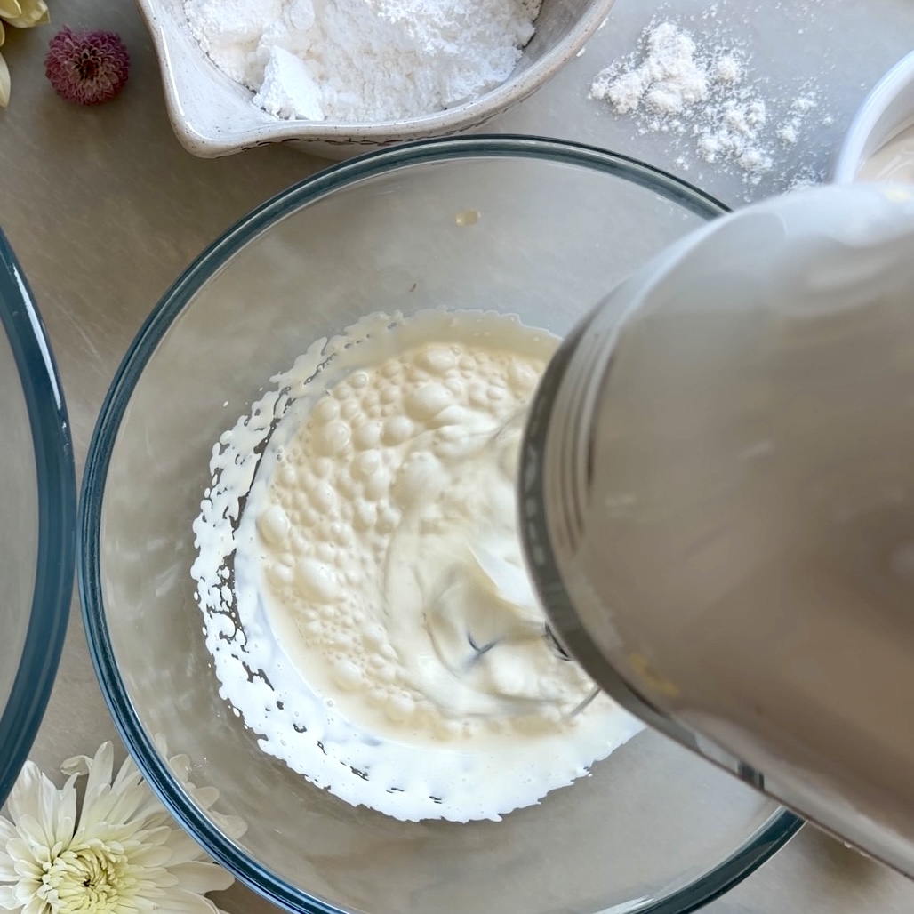Banana Bread with Cheesecake Mousse process photo 7